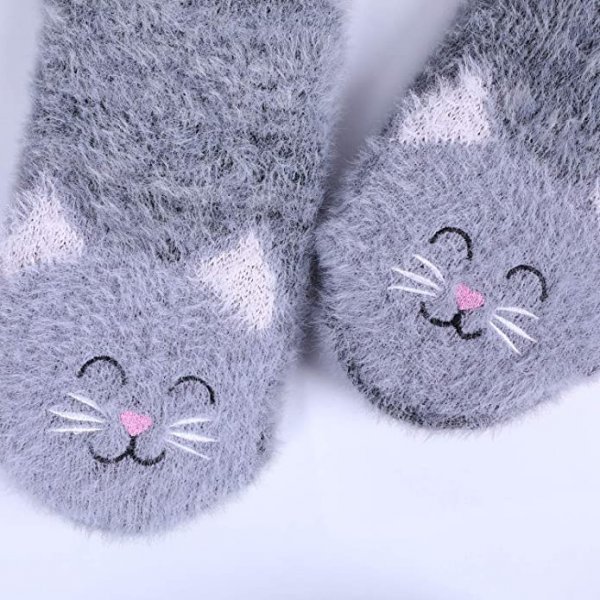 Women’s Fuzzy Slipper Socks With Grippers Cozy Warm Cute Animal Gifts (1 Pairs)